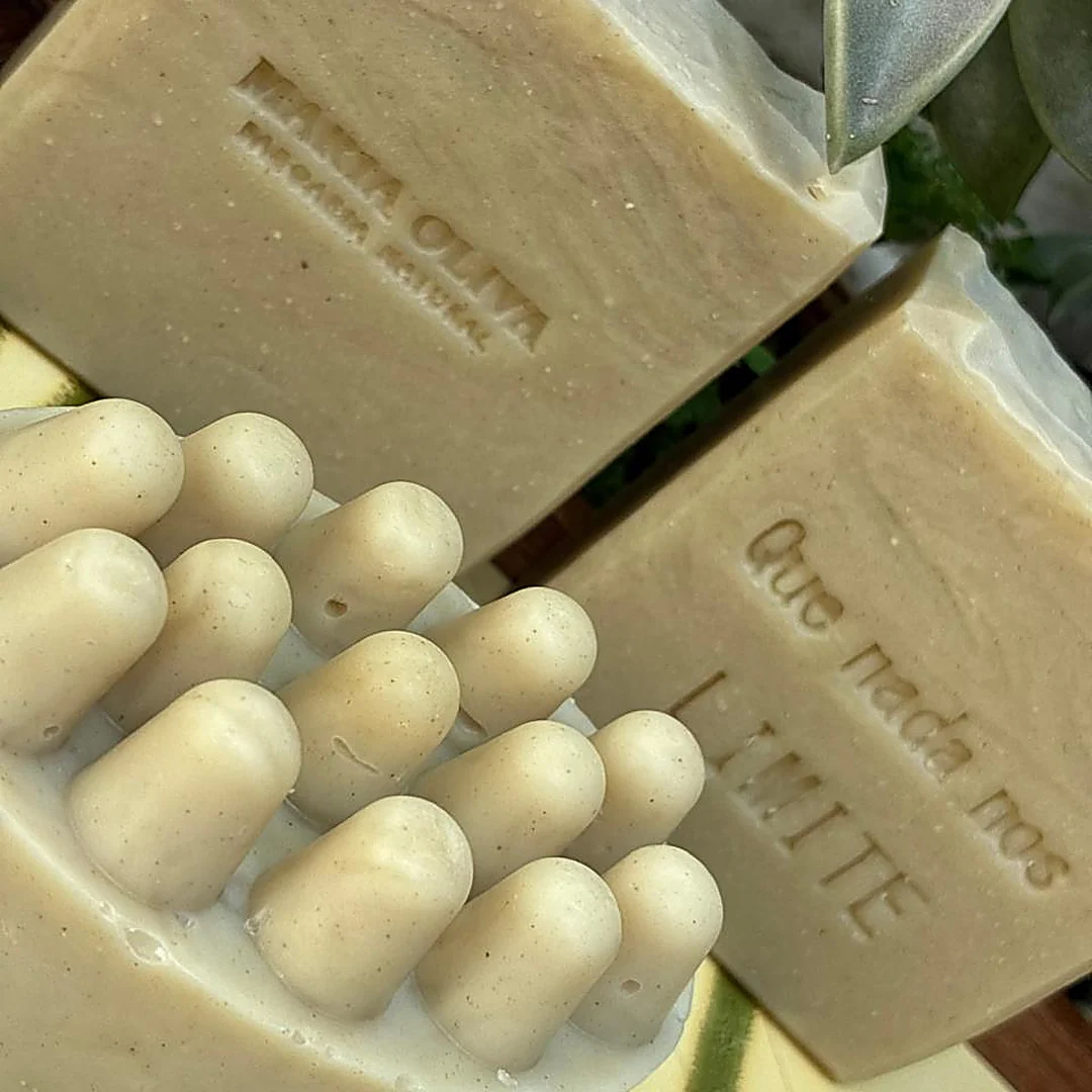 Sabonete Breu Branco — Maria Oliva Saboaria Natural